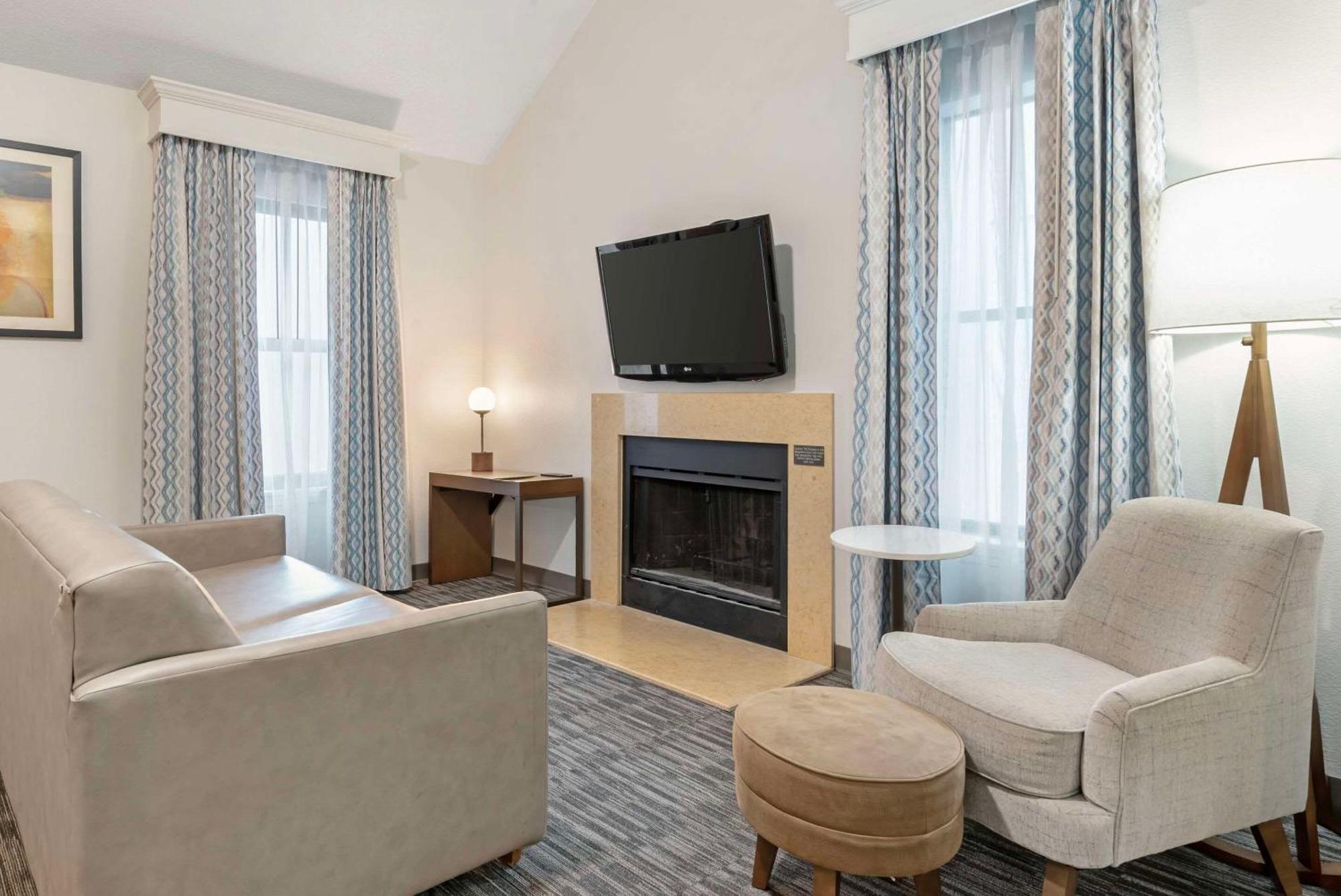 Mainstay Suites St Louis - Galleria Richmond Heights Εξωτερικό φωτογραφία