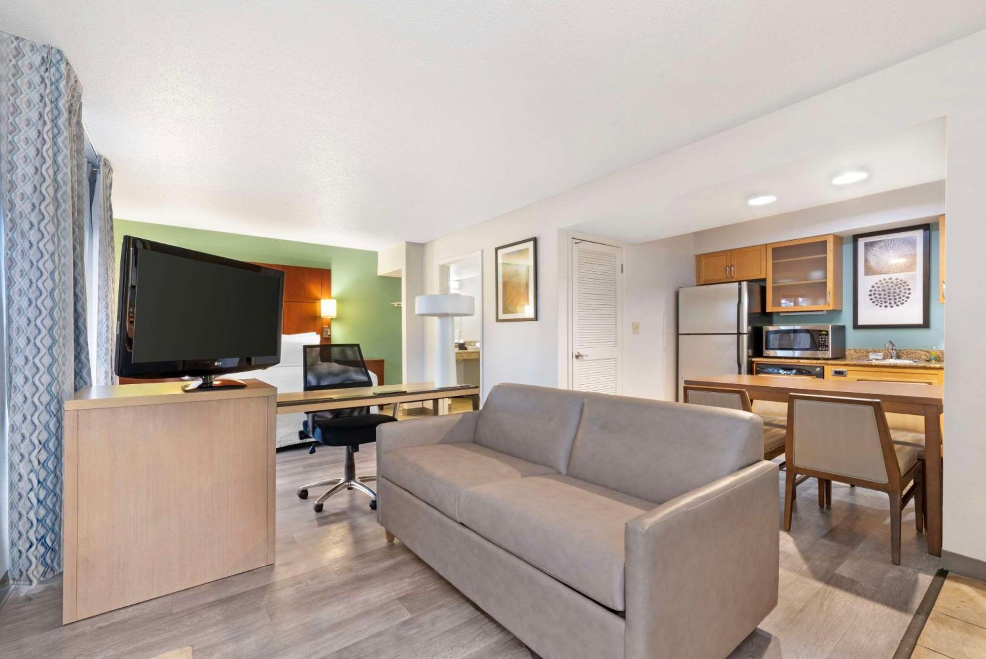 Mainstay Suites St Louis - Galleria Richmond Heights Εξωτερικό φωτογραφία