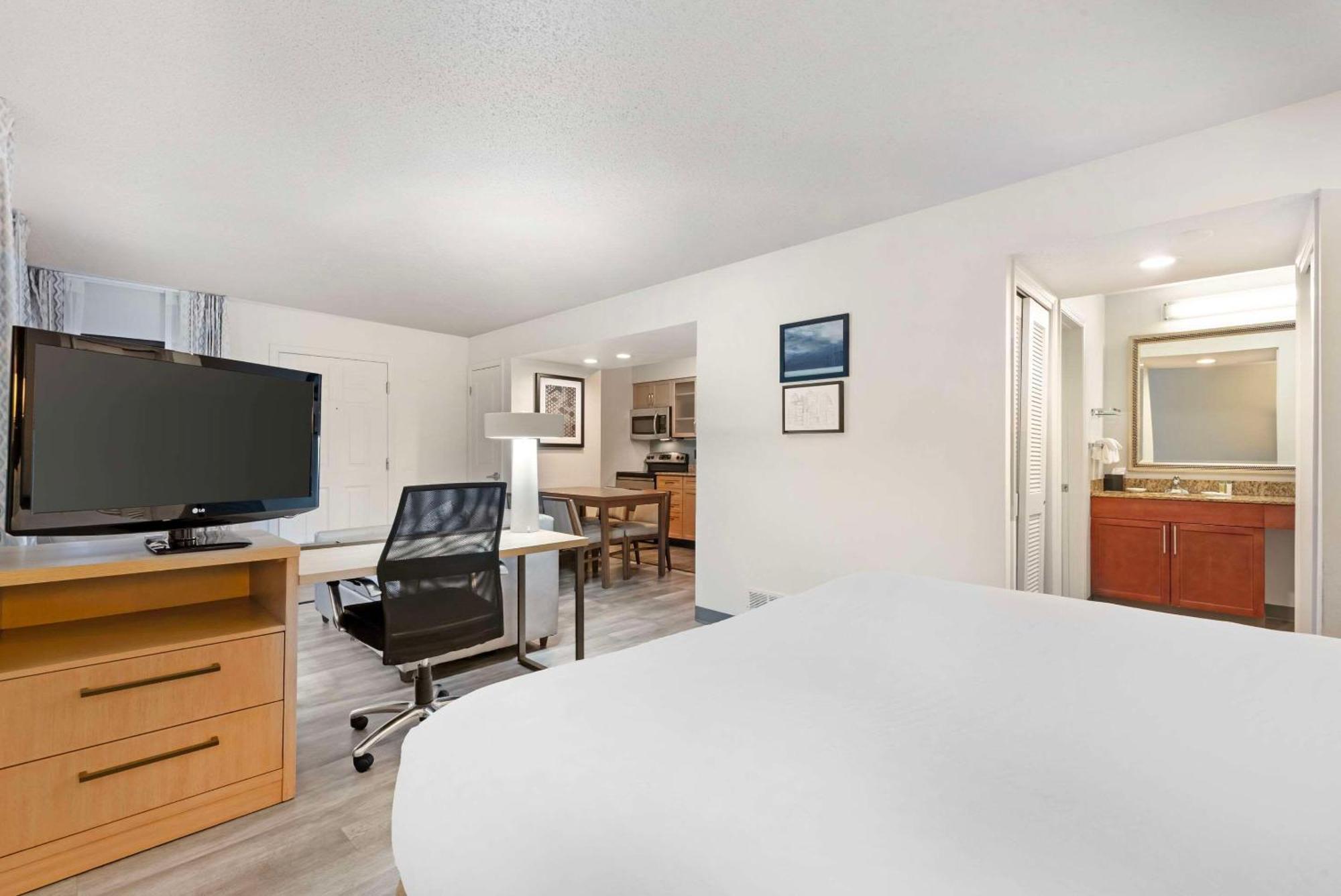 Mainstay Suites St Louis - Galleria Richmond Heights Εξωτερικό φωτογραφία