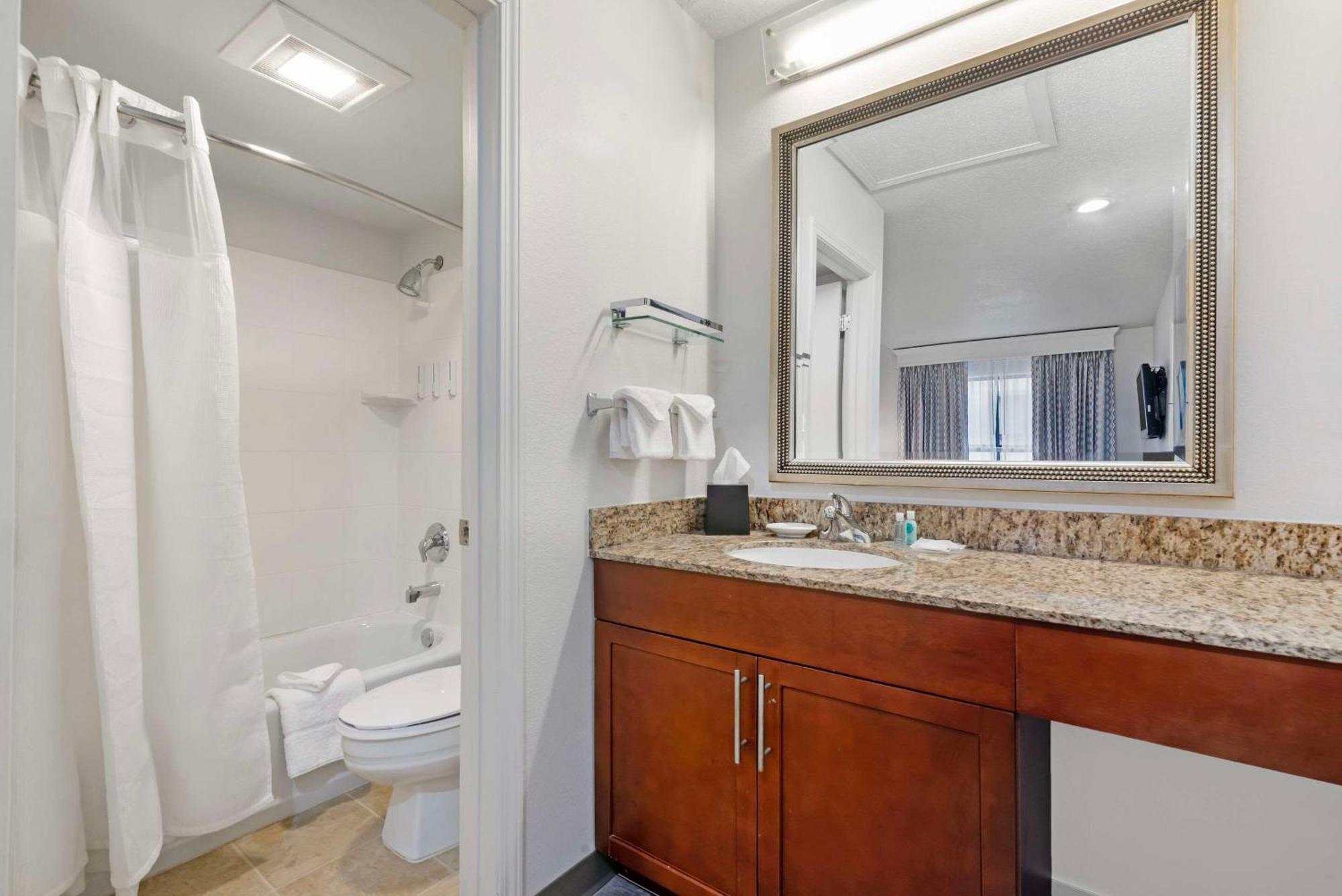 Mainstay Suites St Louis - Galleria Richmond Heights Εξωτερικό φωτογραφία